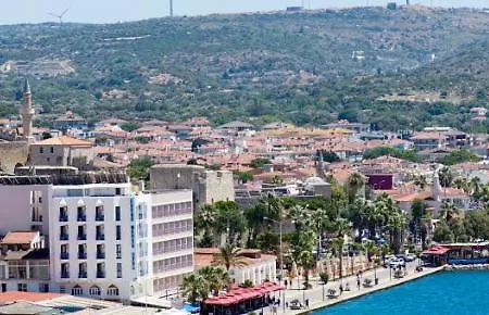 Готель Minerva Port