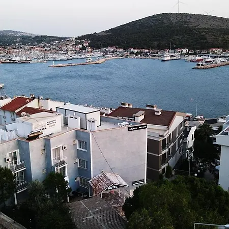 Готель Minerva Port Чешме