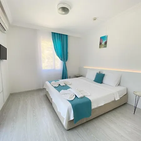 Hotel Minerva Port Cesme